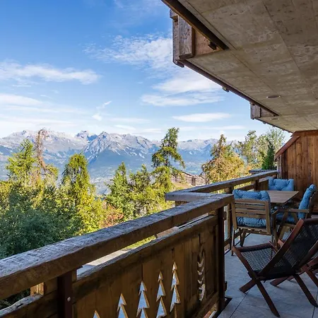 Apartment 2 Bedroom - Close Lift R31 *