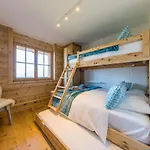 2 Bedroom - Close Lift R31 Appartement